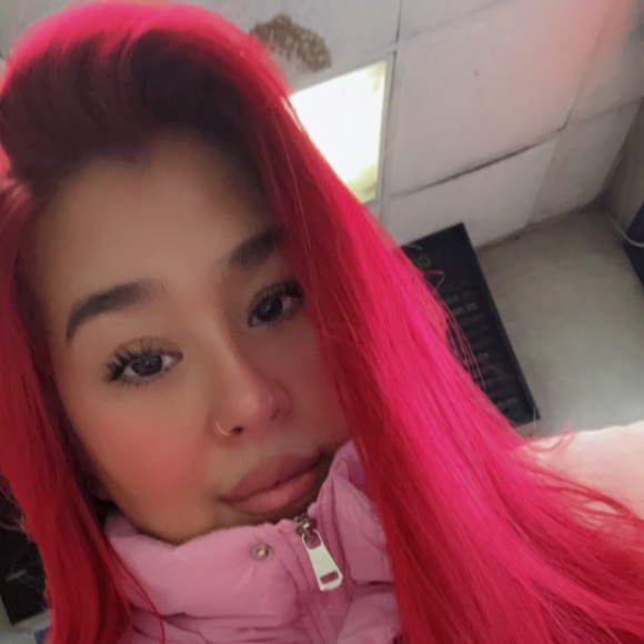 Meet your Posher, Jamie - Picture 2 of 2